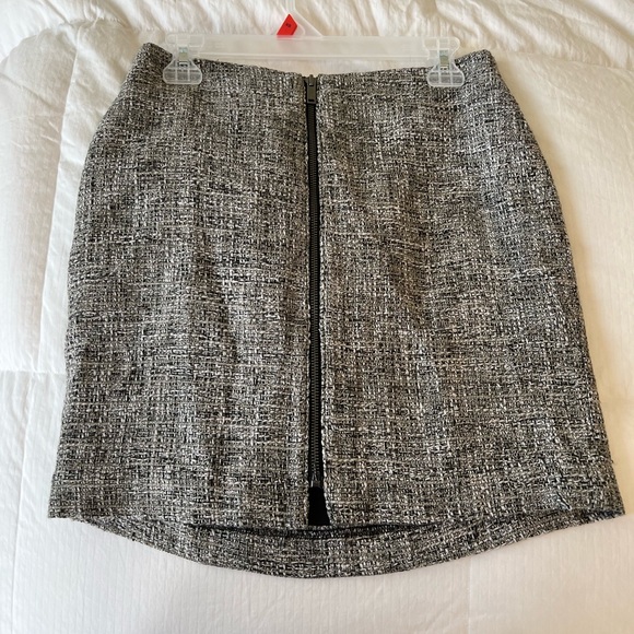 Banana Republic Dresses & Skirts - Banana republic skirt.
